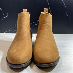 Refresh Tildon-03 Women’s Ankle Bootie Brown sz 6